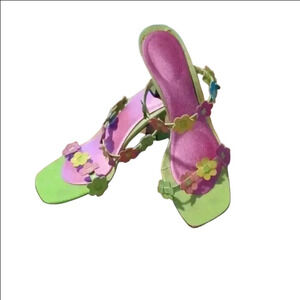 LIGHT green sandals